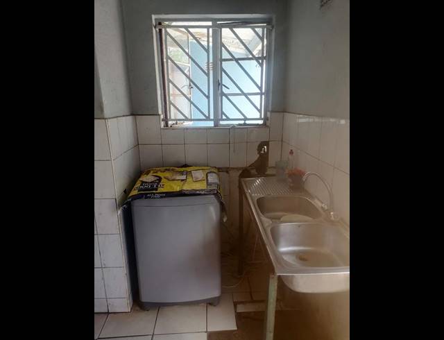 4 BEDROOM HOUSE FOR SALE IN ROSETTENVILLE